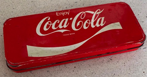 76169-1 € 2,00 coca cola voorraadblikje 18x7cm.jpeg
